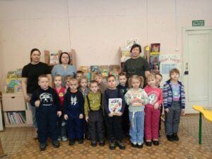 В стране весёлого детства